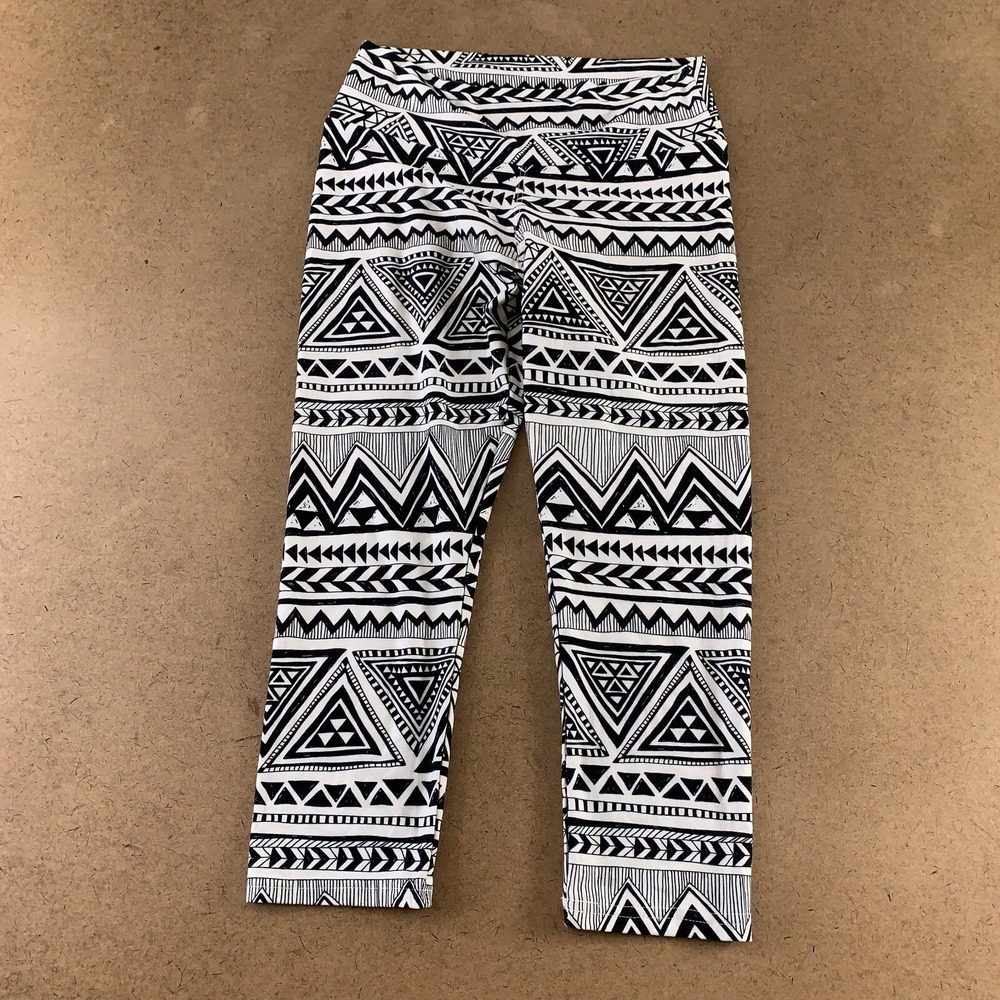 Sexy Basics Women's Size Small Colorful Print High Rise Soft Capri Leggings New